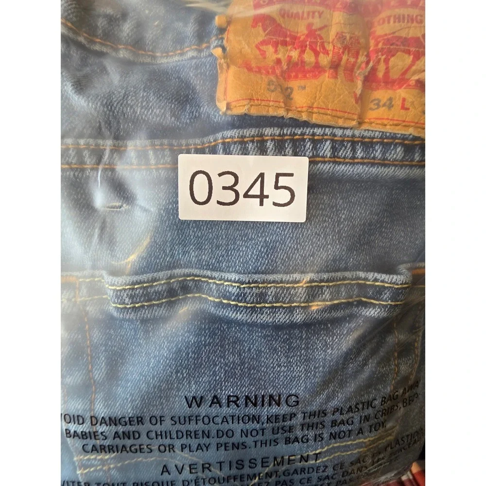 Levis levi 512